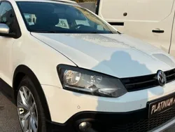 Utilisé 2015 VW Polo Cross Citadine | 12 990 €