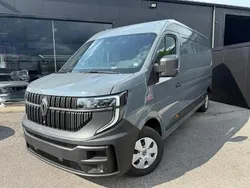 Gris Nouvelle 2025 Renault Master Van | 38 900 € (Prix juste)