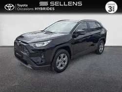Utilisé 2024 Toyota RAV4 Hybrid SUV | 40 890 € (Prix juste)