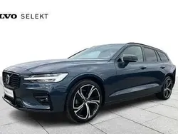 Bleu Utilisé 2023 Volvo V60 Plus Break | 38 900 € (Prix juste)