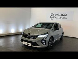 Gris Utilisé 2024 Renault Clio V Techno Citadine | 18 499 € (Prix cher)