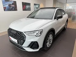 Blanc glacier métallisé Utilisé 2025 Audi Q3 Sportback S-Line SUV | 45 178 €