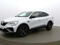 Blanc Utilisé 2022 Renault Arkana R.S. SUV | 20 990 € (Prix juste)