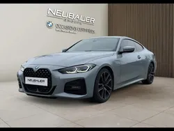 Gris Utilisé 2022 BMW 420 M Sport Coupé | 43 874 € (Prix assez cher)