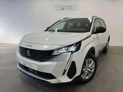 Blanc Utilisé 2022 Peugeot 5008 Style Monospace | 28 990 € (Prix assez cher)