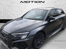 Daytona gray pearlescent Utilisé 2023 Audi RS3 Sportback Performance Citadine | 126 990 €