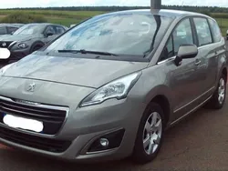 Utilisé 2015 Peugeot 5008 Active Monospace | 13 850 € (Prix cher)