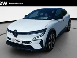 Blanc Utilisé 2022 Renault Mégane Techno Berline | 23 990 € (Prix juste)