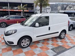 Blanc Utilisé 2022 Fiat Doblò Monospace | 13 950 € (Prix juste)