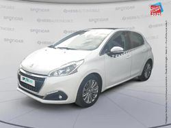 Blanc Utilisé 2016 Peugeot 208 Allure Citadine | 9 299 € (Prix juste)
