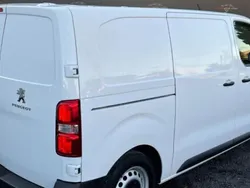 Utilisé 2021 Peugeot Expert Van | 19 490 €