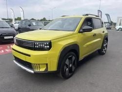 Jaune Occasion 2025 Fiat Grande Panda La Prima Citadine | 22 499 € (Prix juste)