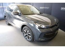 Gris Utilisé 2025 VW Tiguan Life SUV | 41 938 € (Prix cher)