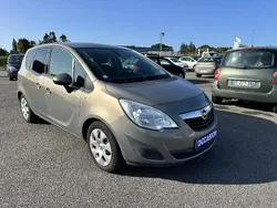 Utilisé 2013 Opel Meriva Edition Monospace | 5 490 € (Prix cher)