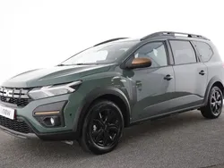 Gris Nouvelle 2024 Dacia Jogger Extreme | 25 999 € (Prix juste)