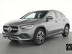 Gris Utilisé 2020 Mercedes GLA250 Luxury SUV | 35 990 € (Prix juste)