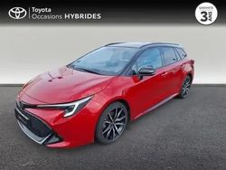 Rouge intense métallisé biton Utilisé 2024 Toyota Corolla Sport Break | 33 890 € (Prix assez cher)