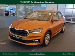 Phoenix orange metallic Utilisé 2024 Skoda Fabia Berline | 17 990 € (Bon prix)
