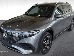 Gris Nouvelle 2025 Mercedes EQB250+ AMG line SUV | 56 900 €