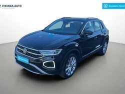 Utilisé 2024 VW T-Roc Style SUV | 32 580 € (Prix juste)