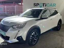 Blanc Utilisé 2021 Peugeot e-2008 SUV | 18 999 € (Prix juste)