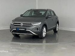Gris Utilisé 2024 VW T-Roc Style SUV | 30 999 € (Prix juste)
