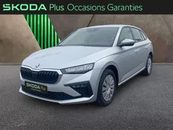 Gris Utilisé 2025 Skoda Scala Active Citadine | 21 990 €