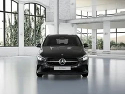 Utilisé 2024 Mercedes B180 Monospace | 29 800 € (Bon prix)