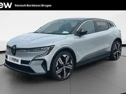 Gris Utilisé 2022 Renault Mégane Iconic Berline | 23 990 € (Prix juste)