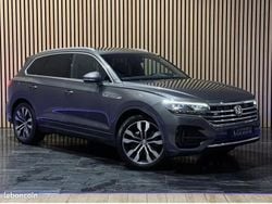 Gris Utilisé 2019 VW Touareg SUV | 44 000 € (Prix juste)