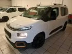 Blanc Utilisé 2021 Citroën Berlingo Rip Curl Monospace | 18 790 € (Prix assez cher)