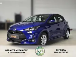 Bleu Nouvelle 2025 Toyota Yaris Hybrid Citadine | 22 790 € (Prix juste)