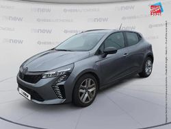 Gris Utilisé 2024 Renault Clio V Evolution Berline | 16 299 € (Prix juste)