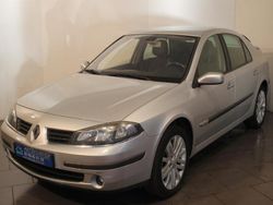 Gris Utilisé 2006 Renault Laguna II Expression+ Berline | 4 490 €