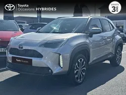 Gris Utilisé 2024 Toyota Yaris Hybrid Design | 24 490 € (Prix juste)