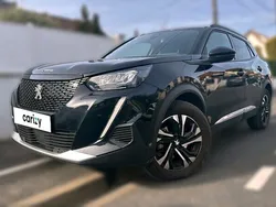 Noir Utilisé 2023 Peugeot 2008 Allure SUV | 22 390 € (Prix juste)