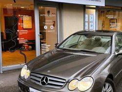 Occasion 2007 Mercedes CLK220 Elegance Coupé | 12 990 €