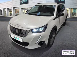 Blanc Utilisé 2022 Peugeot e-2008 Style SUV | 17 190 € (Prix juste)
