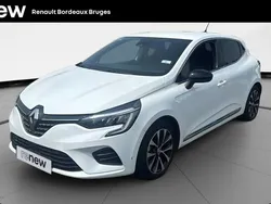 Blanc Utilisé 2022 Renault Clio V | 17 750 € (Prix juste)
