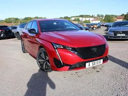Rouge Nouvelle 2025 Peugeot 308 GT Berline | 29 500 € (Prix juste)