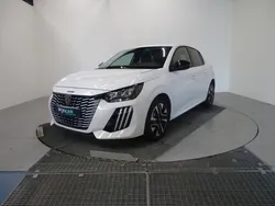 Blanc Utilisé 2024 Peugeot 208 Allure Citadine | 18 290 € (Prix assez cher)