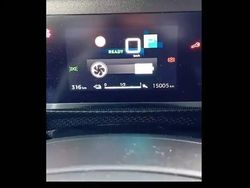 Gris Utilisé 2022 Citroën e-C4 Shine Berline | 20 490 € (Prix juste)