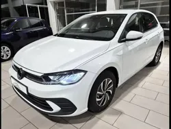 Gris Nouvelle 2024 VW Polo Berline | 23 490 € (Prix juste)