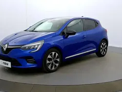 Bleu Utilisé 2023 Renault Clio V Evolution Citadine | 14 990 € (Bon prix)