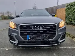 Gris Utilisé 2019 Audi Q2 Design SUV | 19 500 € (Prix juste)