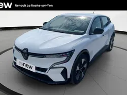 Blanc Utilisé 2022 Renault Mégane Equilibre SUV | 20 790 € (Prix juste)