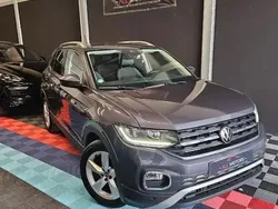 Gris Utilisé 2023 VW T-Cross Style SUV | 23 490 € (Prix juste)