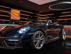 Utilisé 2019 Porsche 911 Carrera 4S Cabriolet | 147 890 € (Prix juste)