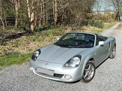 Argent Utilisé 2003 Toyota MR2 Cabriolet | 4 600 €