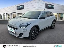 Ice white Utilisé 2024 Fiat 600 La Prima SUV | 22 990 €